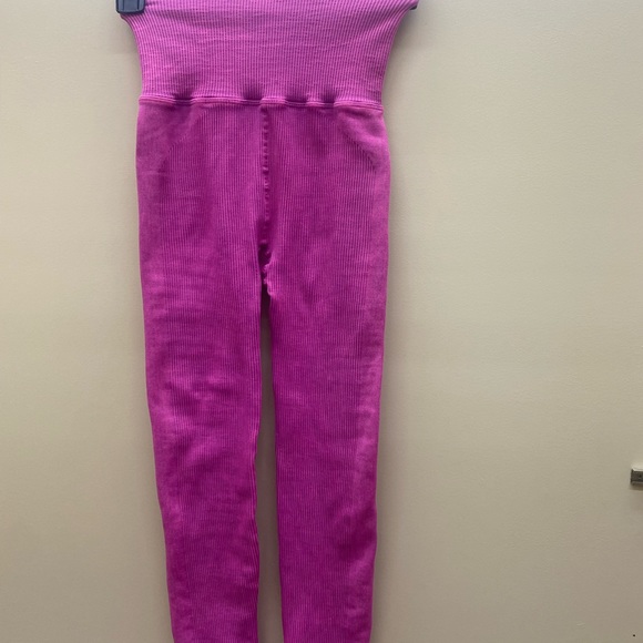 Free People Movement Set - Picture 4 of 5